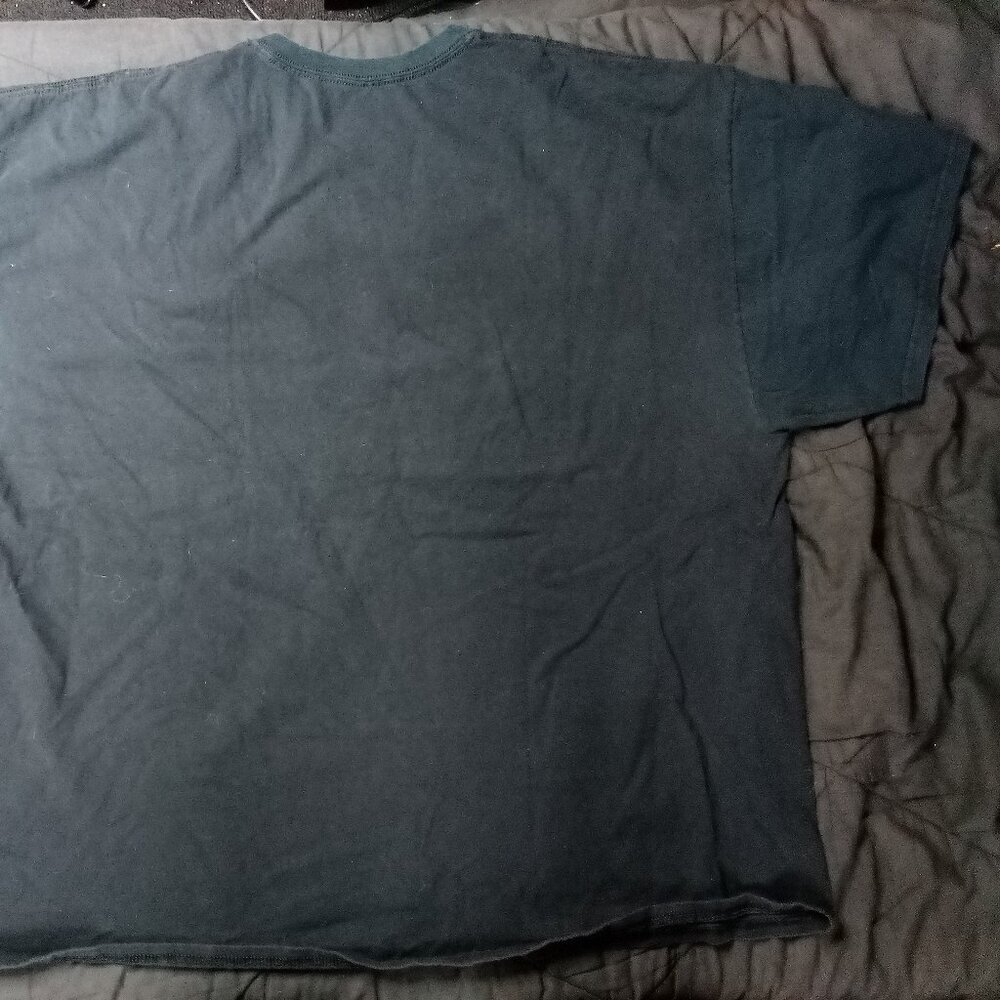 Vintage Y2K AC/DC Back In Black T-Shirt - Picture 5 of 5